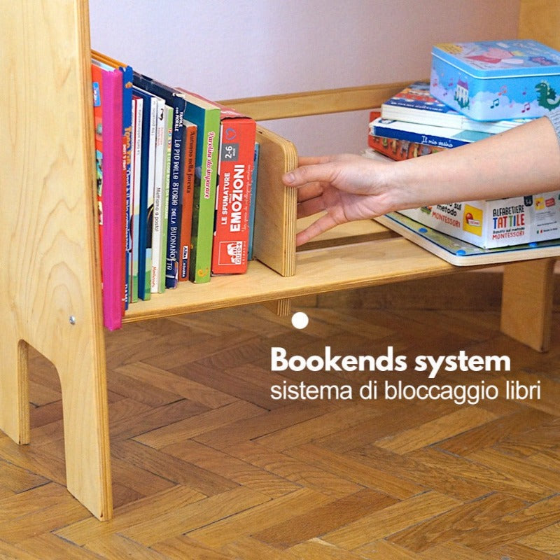 libreria montessoriana con bloccaggio libri